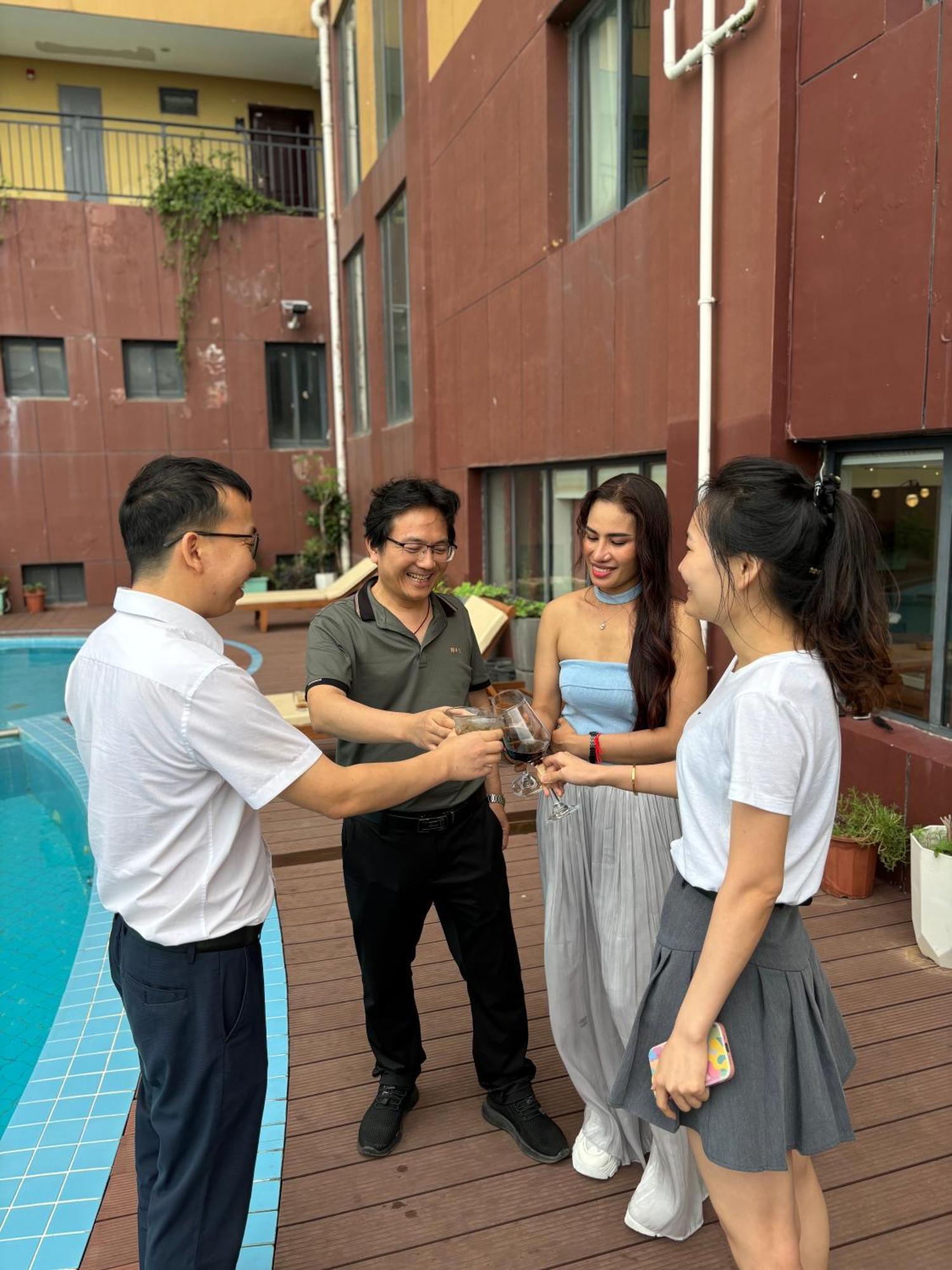 City Comfort Hotel Phnom Penh Airport Exterior foto